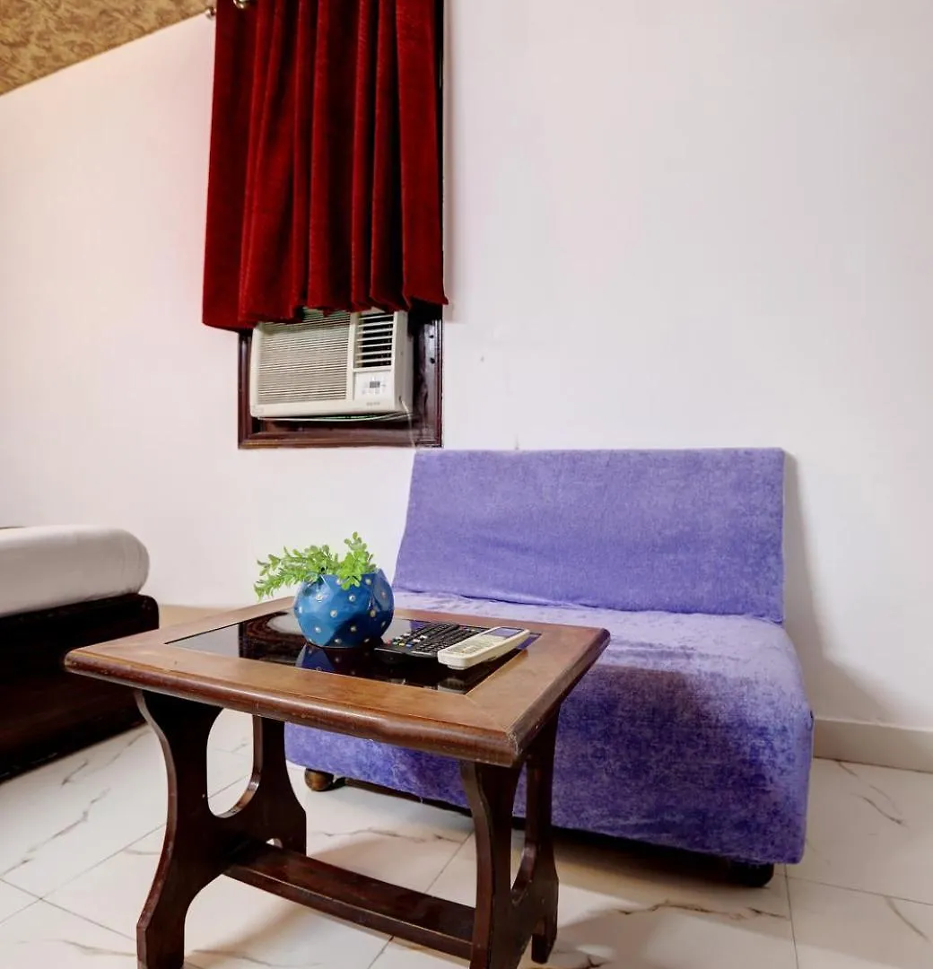 *** Guest house Hotel Delhi Darbar India