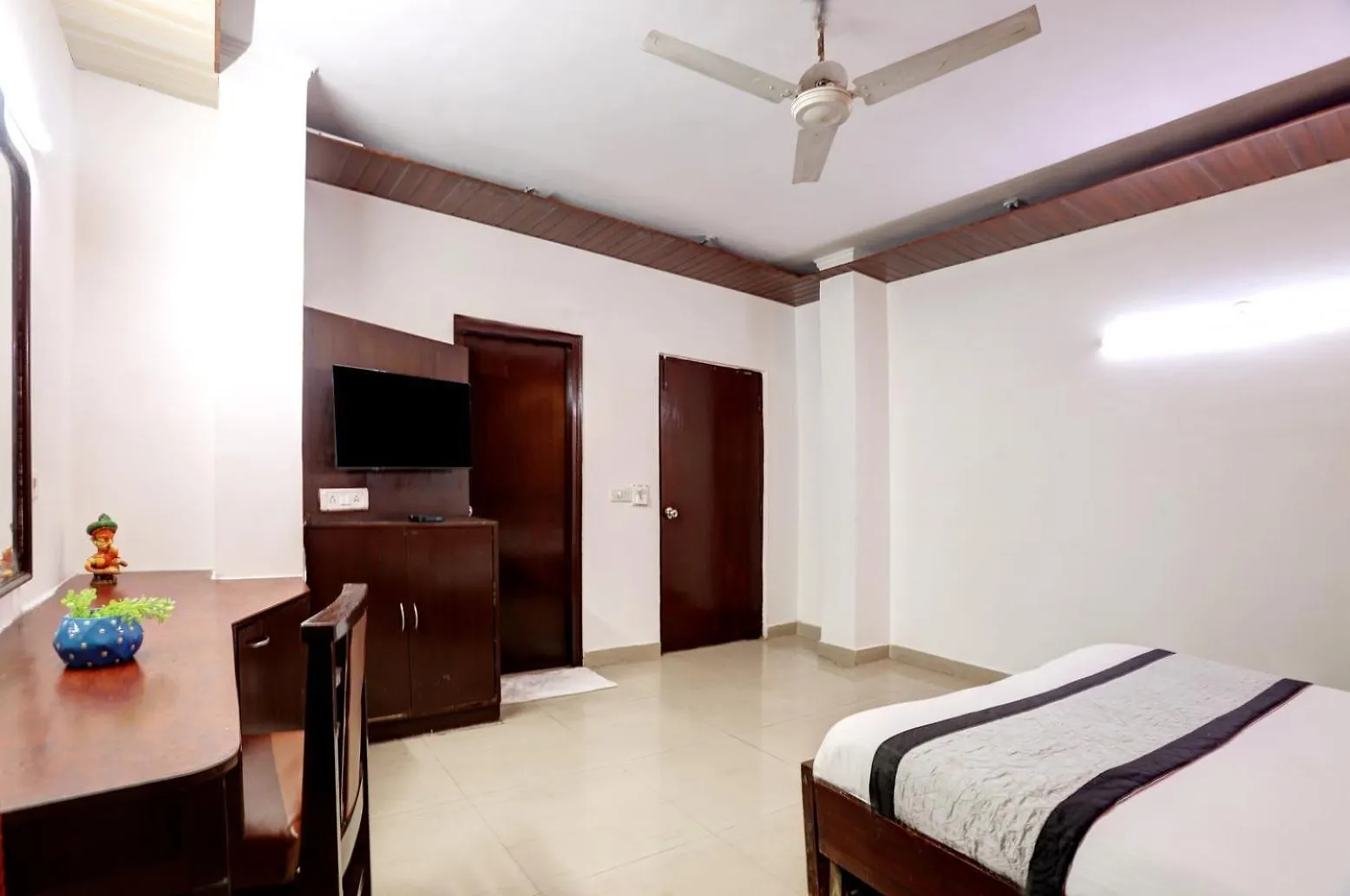 Hotel Delhi Darbar