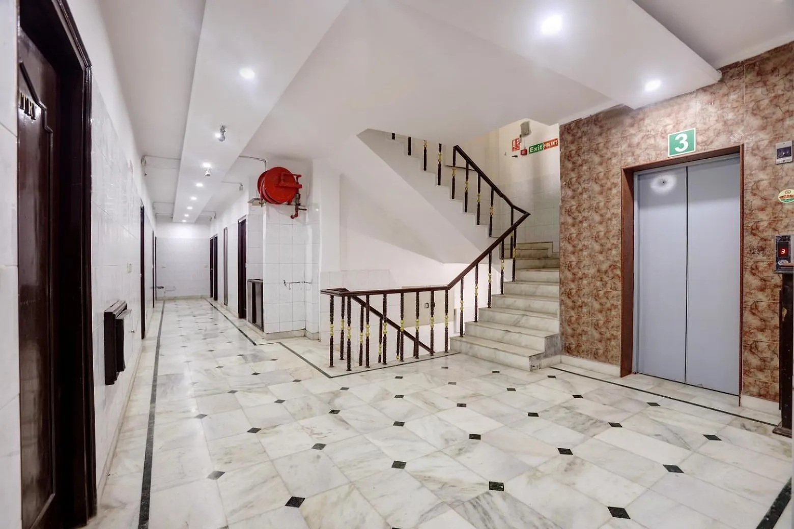 Hotel Delhi Darbar